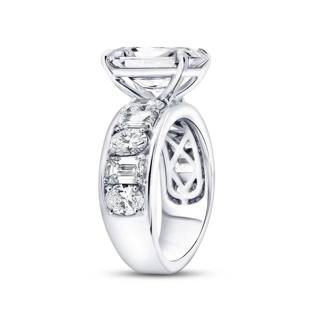 Uneek Timeless Collection Engagement Ring